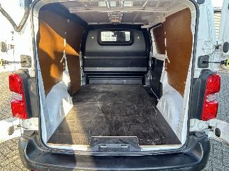 Peugeot Expert 2.0 BlueHDI 120 Standard Automaat picture 24