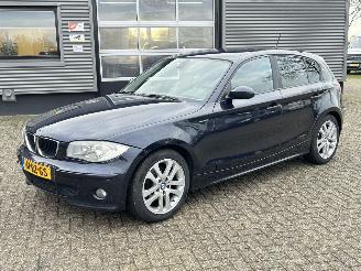 Unfallwagen BMW 1-serie 120I Anniversary Automaat 2005/10