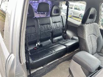 Mitsubishi Pajero 3.2 DI-D GLS Automaat picture 12