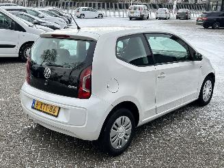 Volkswagen Up! 1.0 move up! Bluemotion picture 5