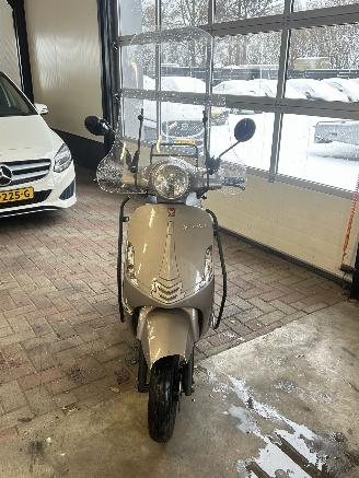 La Souris  Sourini picture 8