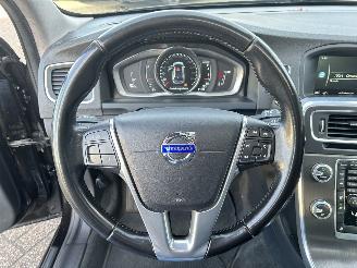 Volvo V-60 2.0 T5 Kinetic 245PK Automaat picture 18