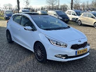 Kia Cee d 1.4 CVVT picture 7