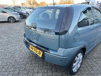 Opel Corsa 1.2 16V Silverline picture 26