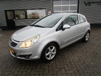 Auto incidentate Opel Corsa 1.4-16V Enjoy 2007/6