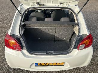 Mitsubishi Space-star 1.0 Inform picture 13