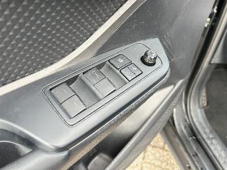 Toyota C-HR 1.8 Hybrid Active picture 14