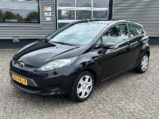 skadebil auto Ford Fiesta 1.25 Limited 2011/3