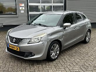 Vaurioauto  passenger cars Suzuki Baleno 1.2 Smart Hybrid High Executive 2017/3