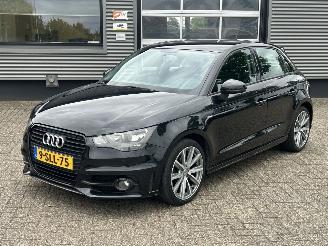 Coche accidentado Audi A1 SPORTBACK 1.2 TFSI S-Line 2013/11