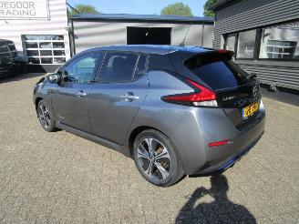 Nissan Leaf N-Connecta 40 KWH picture 2