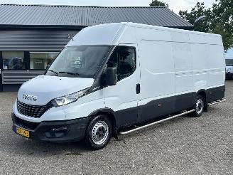 danneggiata veicoli commerciali Iveco Daily 35S16V 2.3 410 H2L4 2021/5