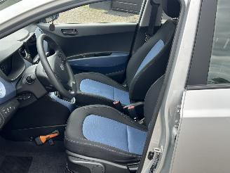 Hyundai I-10 1.0i i-Motion Comfort picture 10