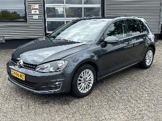 uszkodzony samochody osobowe Volkswagen Golf 1.2 TSI Trendline Allstar 5drs 2016/11