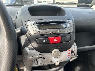 Peugeot 107 1.0-12V XR 5drs picture 15