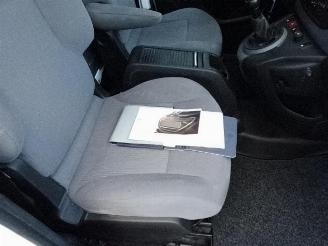 Peugeot Partner 122 1.6 e-HDI L2 XR airco inrichting imperiaal picture 10