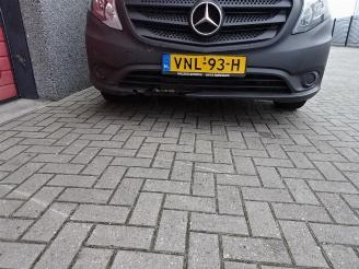 Mercedes Vito 111 CDI 118239 km !!!!!!!!! rijdbare schade picture 15