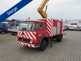 ojeté vozy nákladních automobilů Ford  bedford hoogwerker 1970