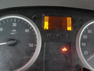 Opel Vivaro 2.5 CDTI L1H1 3 zits airco picture 13