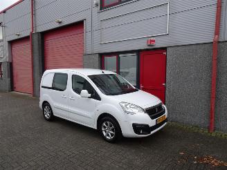Peugeot Partner 120 1.6 BlueHDi 75 L1 Première navi airco picture 4