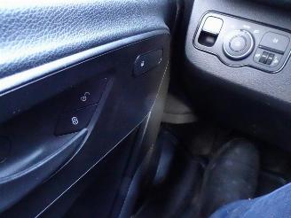 Mercedes Sprinter 314 2.2 CDI L2H2 3 zitter picture 32
