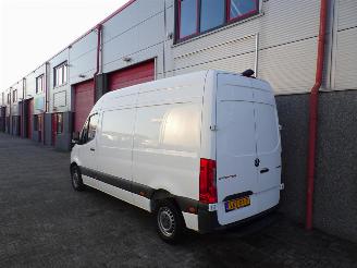 Mercedes Sprinter 314 2.2 CDI L2H2 DC 3zits airco picture 2