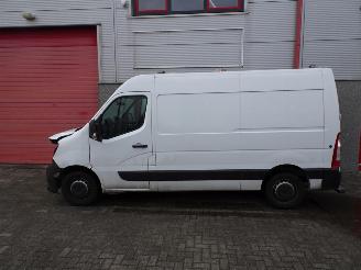 Renault Master T35 2.3 dCi 135 L2H2 Comfort 117276 km ! met inrichting picture 6