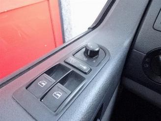 Volkswagen Transporter 2.5 TDI 300 Budgetline DC LET O P MOTOR LOOPT NIET 100% picture 20