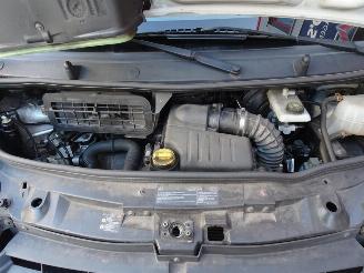 Renault Trafic 2.0 dCi T29 L2H1 airco 3 e versnelling stuk !!! picture 27