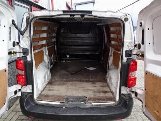 Peugeot Expert 231S 2.0 BlueHDI 120 Premium 3 zits airco picture 11