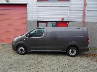 Peugeot Expert 231L 2.0 BlueHDI 150 Premium Pack airco 3 zits picture 2