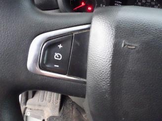 Renault Master T35 2.3 dCi 135 L2H2 Comfort 117276 km ! met inrichting picture 16