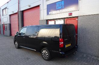 Peugeot Expert 231L 2.0 BlueHDI 120 DC Premium LET OP 1 E VERSNELING STUK WEL GEWOON RIJDBAAR !!!!!!!!!!!! picture 2