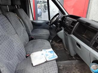 Ford Transit 350L 2.2 TDCI HD vaste prijs export zo mee !!!!!!!!!!!!! MARGE picture 9