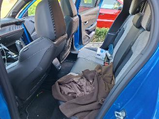 Peugeot 208 E 208 OBC defekt picture 16