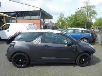 DS Automobiles DS 3 1.2 PureTech Café Racer 81kW picture 10