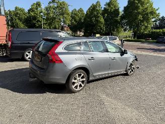 Volvo V-60 1.5 T3 Momentum  AUTOMAAT Stationwagen 5-dr. picture 12