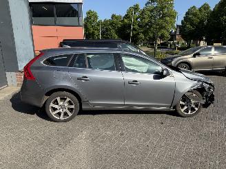 Volvo V-60 1.5 T3 Momentum  AUTOMAAT Stationwagen 5-dr. picture 21