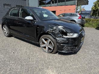 Audi A1 1.0 TFSI Adrenalin  Hatchback 5-dr. picture 5