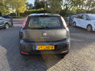 Fiat Punto Evo 1.4 Dynamic  Hatchback 3-dr. picture 5