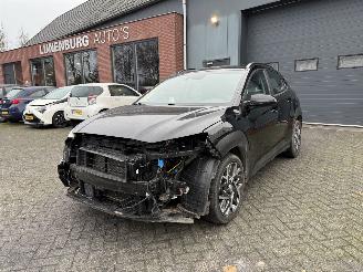 damaged passenger cars Hyundai Kona 1.6 GDI HEV Fashion (SUV 5-dr.) 2021/9
