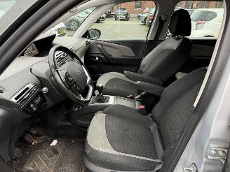 Citroën C4-picasso 1.2 PureTech Tendance 7 PERSOONS picture 21