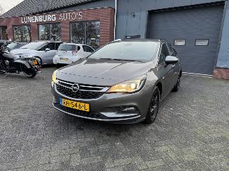 Coche accidentado Opel Astra 1.4 Online Edition 2017/11