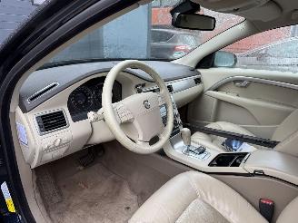 Volvo V-70 2.5T Summum  AUTOMAAT LEER  Stationwagen 5-dr. picture 16