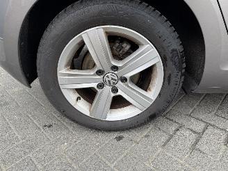 Volkswagen Golf 1.2 TSI Trendline picture 16