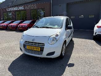 Schadeauto Suzuki Alto 1.0 Celebration EASSS (Hatchback 5-dr.) 2015/2