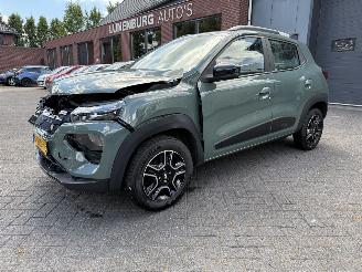 Unfallwagen Dacia Spring Essential 27 kWh (Hatchback 5-dr.) 2024/2