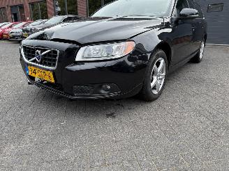 Volvo V-70 1.6 T4 Limited Edition AUTOMAAT LEER  (Stationwagen 5-dr.) picture 32