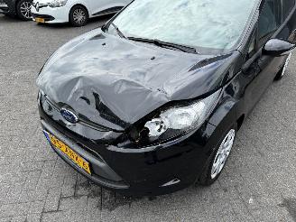 Ford Fiesta 1.25 Champion (Hatchback 5-dr.) picture 16