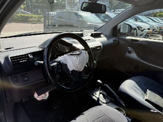 Toyota iQ 1.0 VVTi Aspiration  AUTOMAAT (Hatchback 3-dr.) picture 23